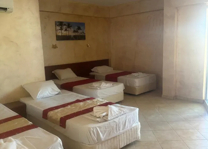 Bh-mi Holiday Hotell