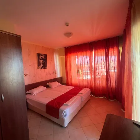 Хотел Bh-mi Holiday Слънчев бряг